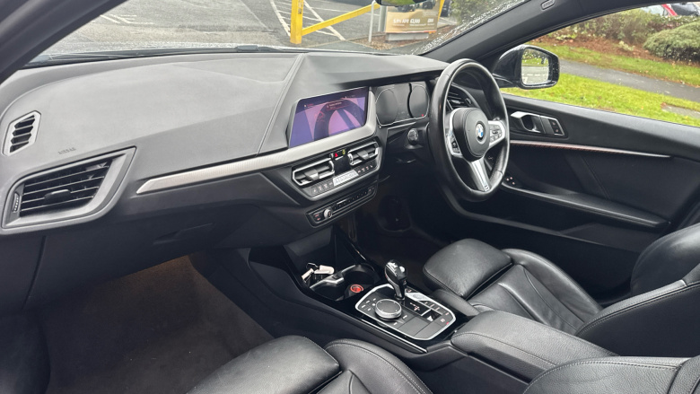 BMW 1 Series 118i M Sport 5dr Step Auto Petrol Hatchback